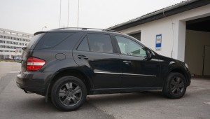 Plasti Dip Pravá Metalíza antracit na kolesách R18 Mercedes ML