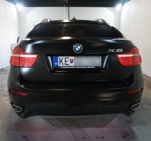 BMW-X6-cierny-plasti-dip4.JPG