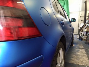 plasti-dip-metalicka-modra-detail3.jpg