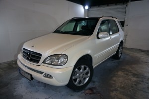 Mercedes-ML-biela-perlet-plasti-dip4.JPG
