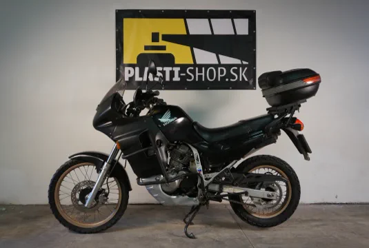 Honda Transalp s nástrekom Plasti Dip
